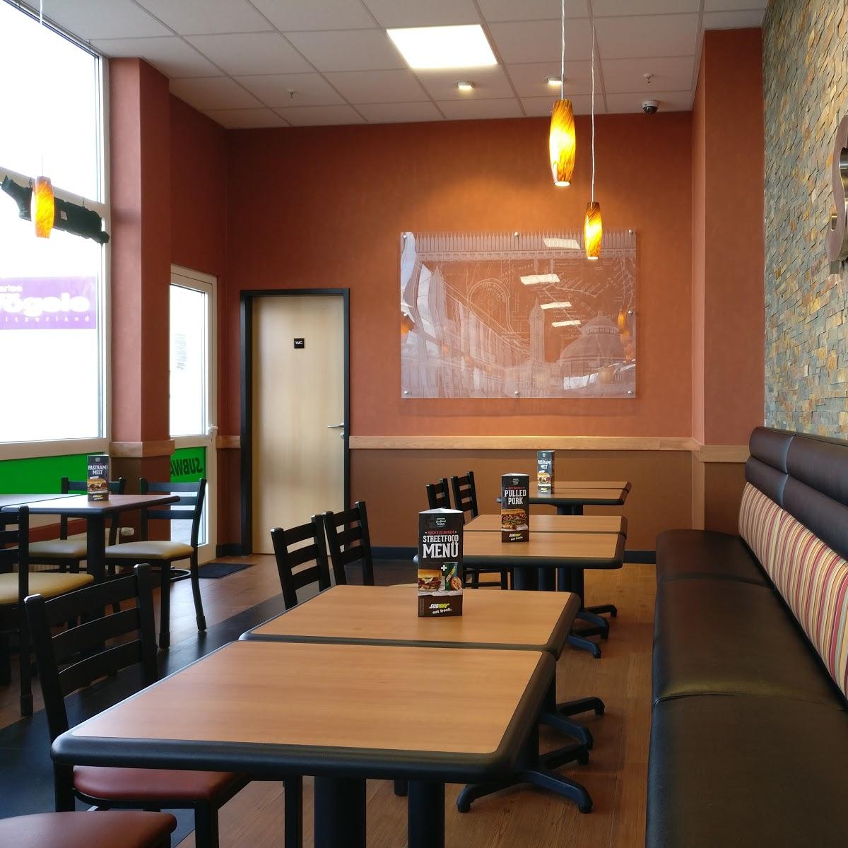 Restaurant "Subway" in Pentling