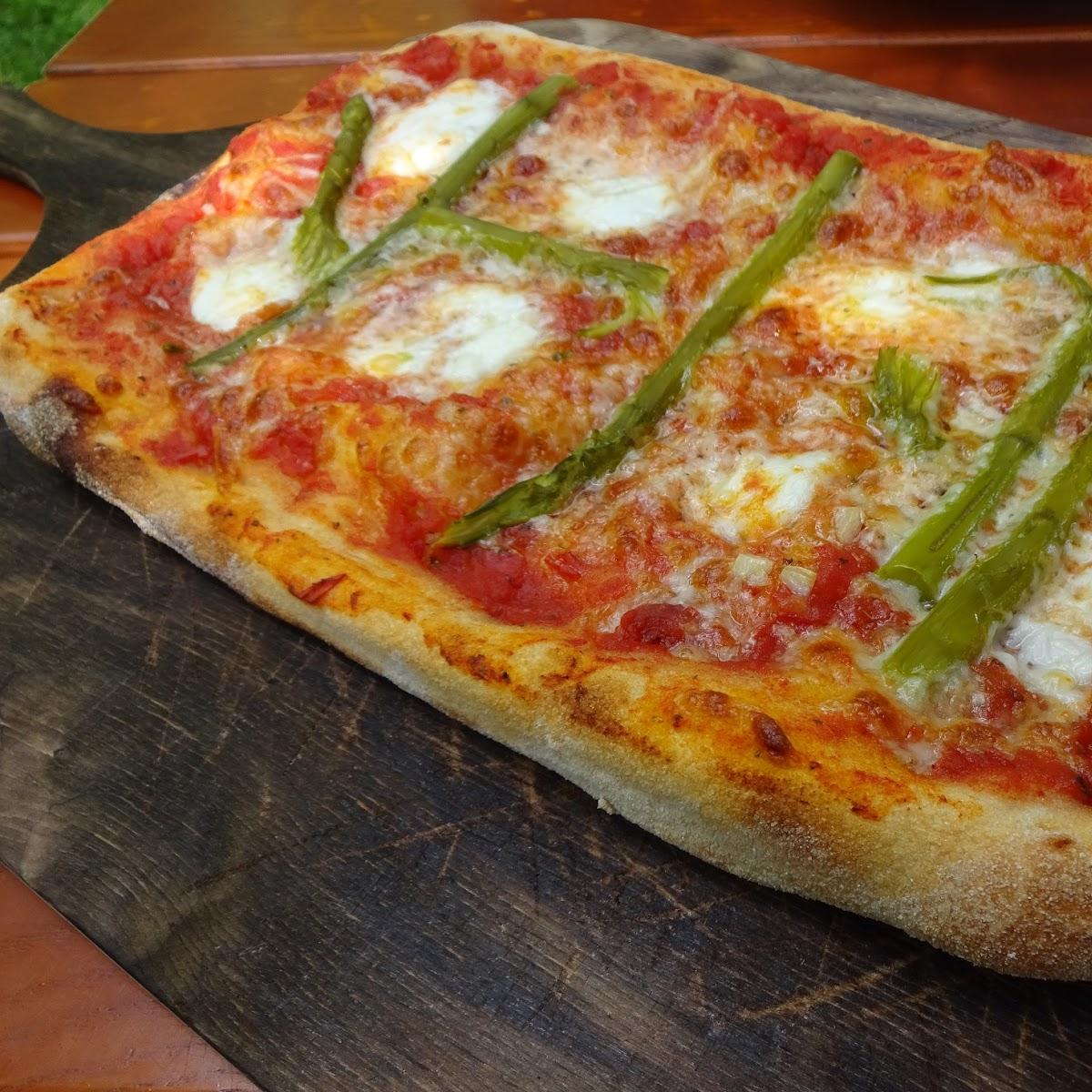 Restaurant "Alvegan Laghetto da Salva" in Lalling