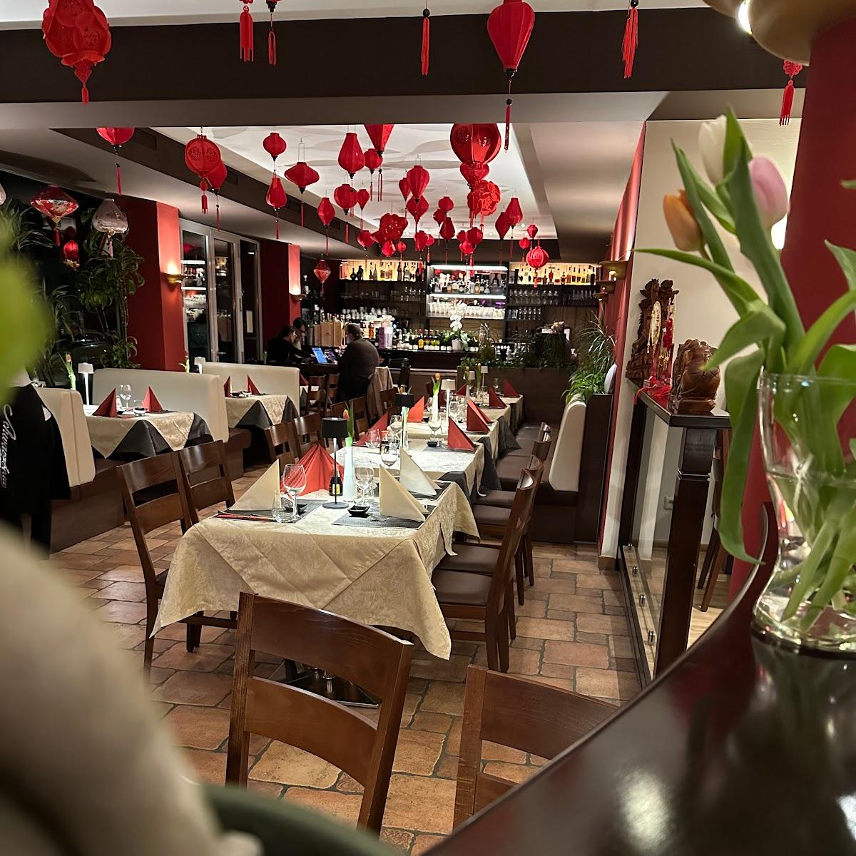Restaurant "RUYI Asian Fusion & Sushi Restaurant" in Neusäß