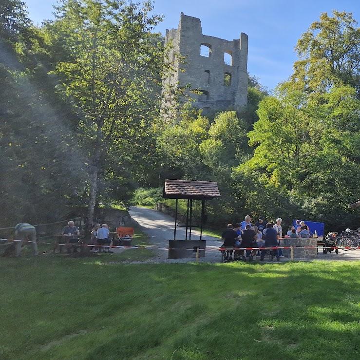 Restaurant "Burgstüble Herrenzimmern" in Bösingen