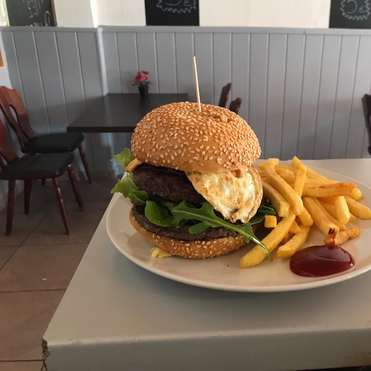 Restaurant "Soldiner Kiez Burger & Schnitzel - Restaurant & Lieferdienst" in Berlin