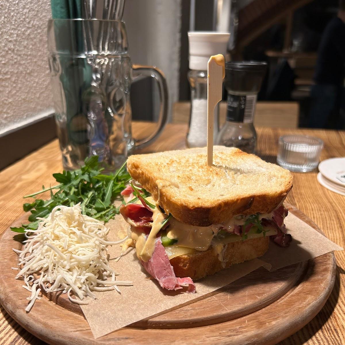 Restaurant "Zehmerbräu | Ausschank & Biergarten" in Kirchheim bei München