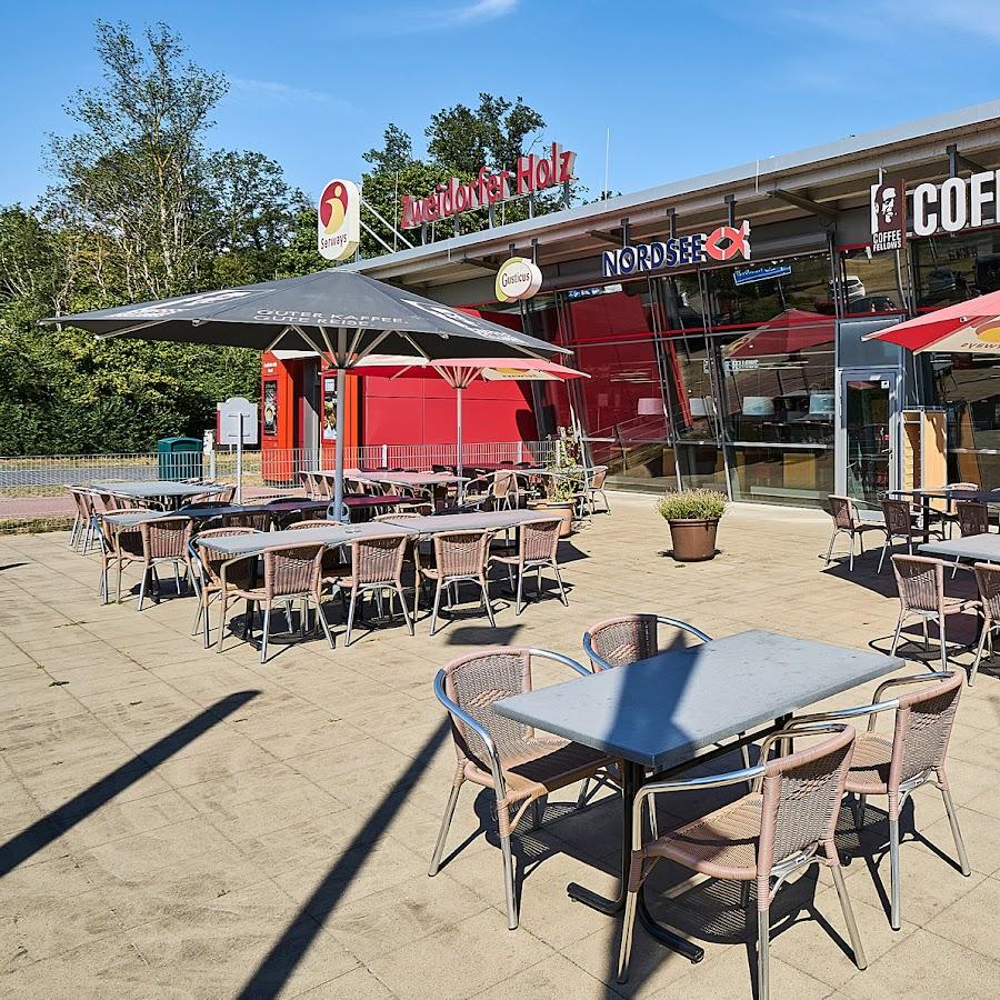 Restaurant "Serways Raststätte Zweidorfer Holz Nord" in Wendeburg