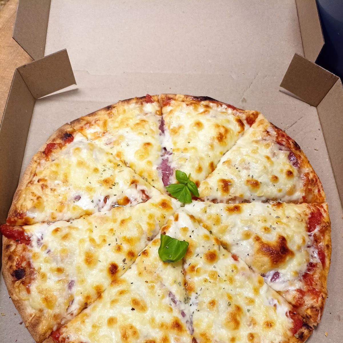 Restaurant "Pizzeria Bollywood Niederzeuzheim" in Hadamar