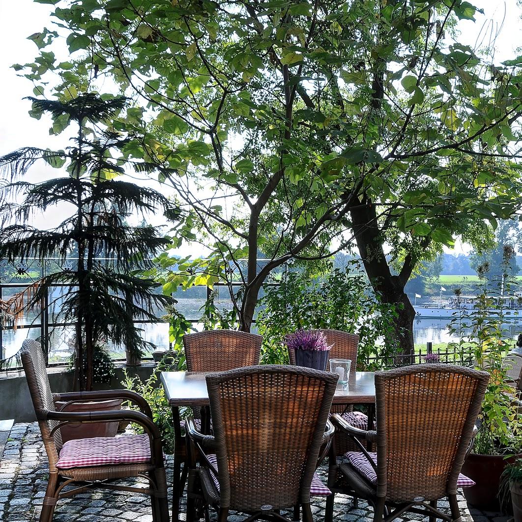 Restaurant "Elbterrasse Wachwitz" in Dresden