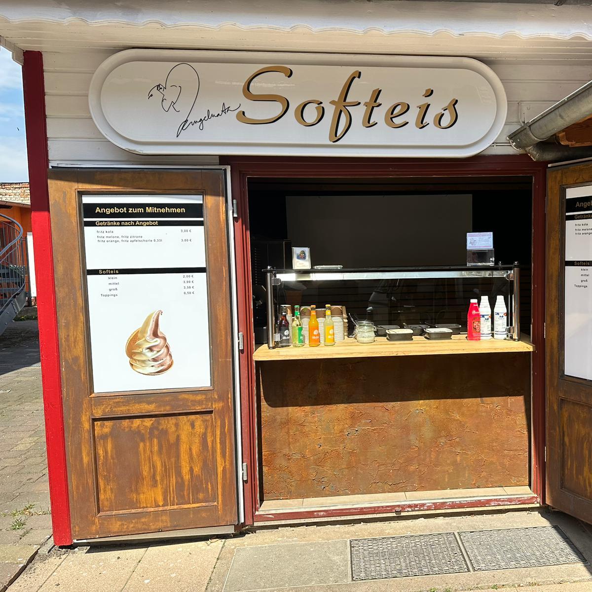 Restaurant "Ringelnatz Softeis" in Malchow