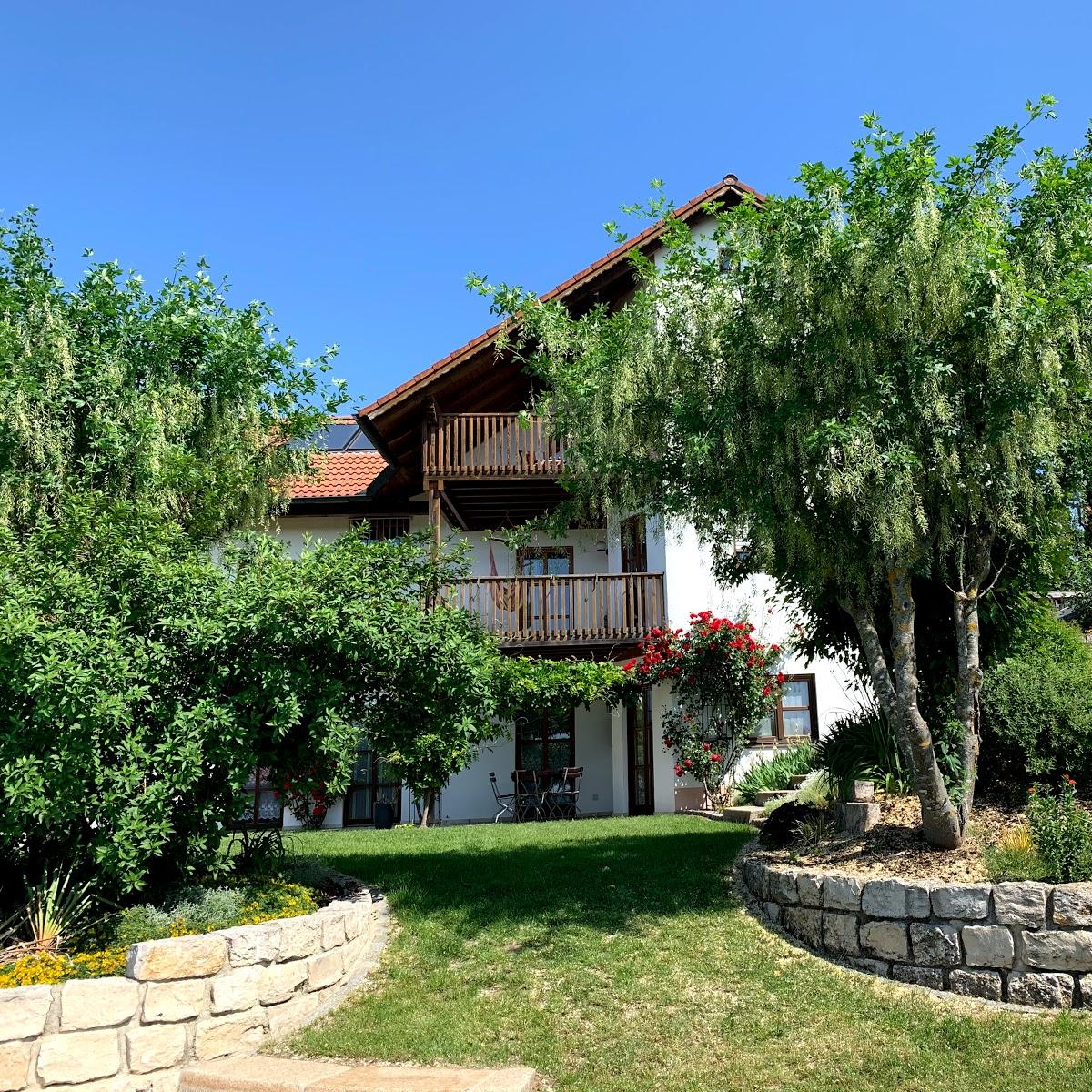 Restaurant "berghäusl randeck" in Essing