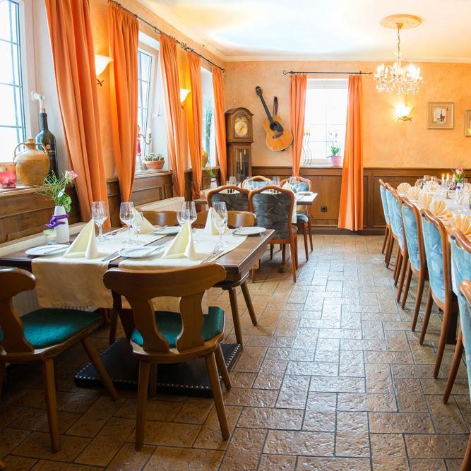 Restaurant "Don Camillo Langenfeld - Italienisches Restaurant Köln - Düsseldorf Steakhaus" in Langenfeld (Rheinland)