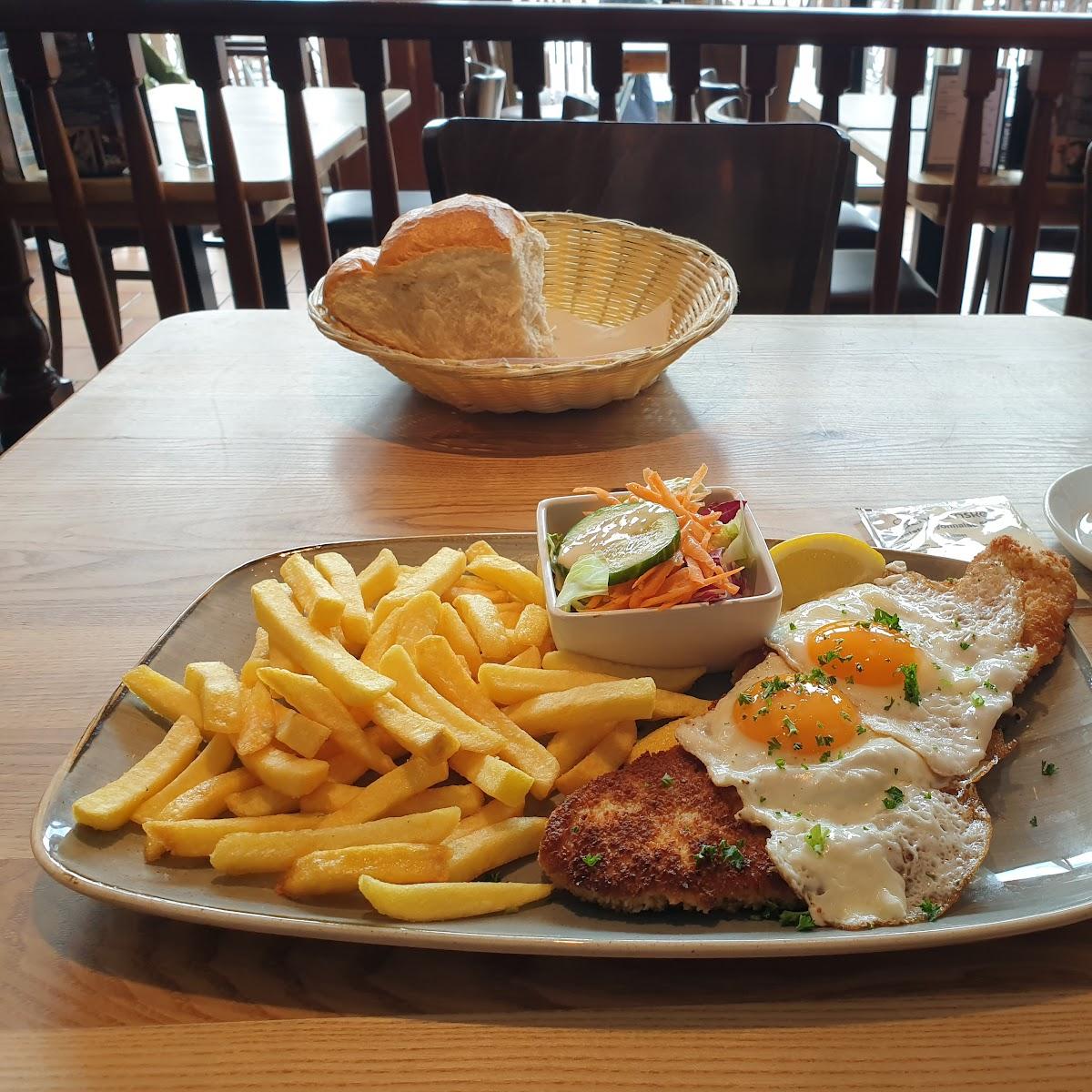 Restaurant "Schweinske Restaurant in  - Schnitzel, Burger & Frühstück" in Kiel