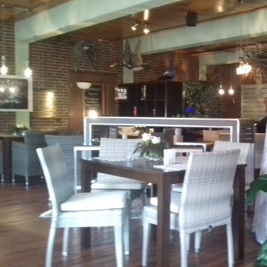 Restaurant "Pahlazzo" in Pahlen