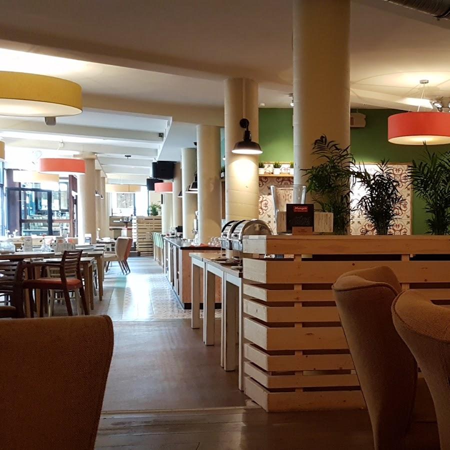 Restaurant "Mango
