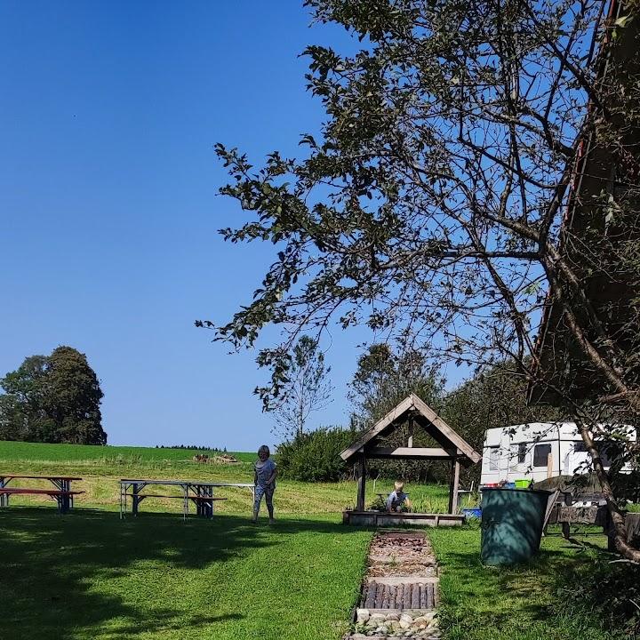 Restaurant "Lechnerhof - Josefa und Alois Rothbucher" in Höslwang