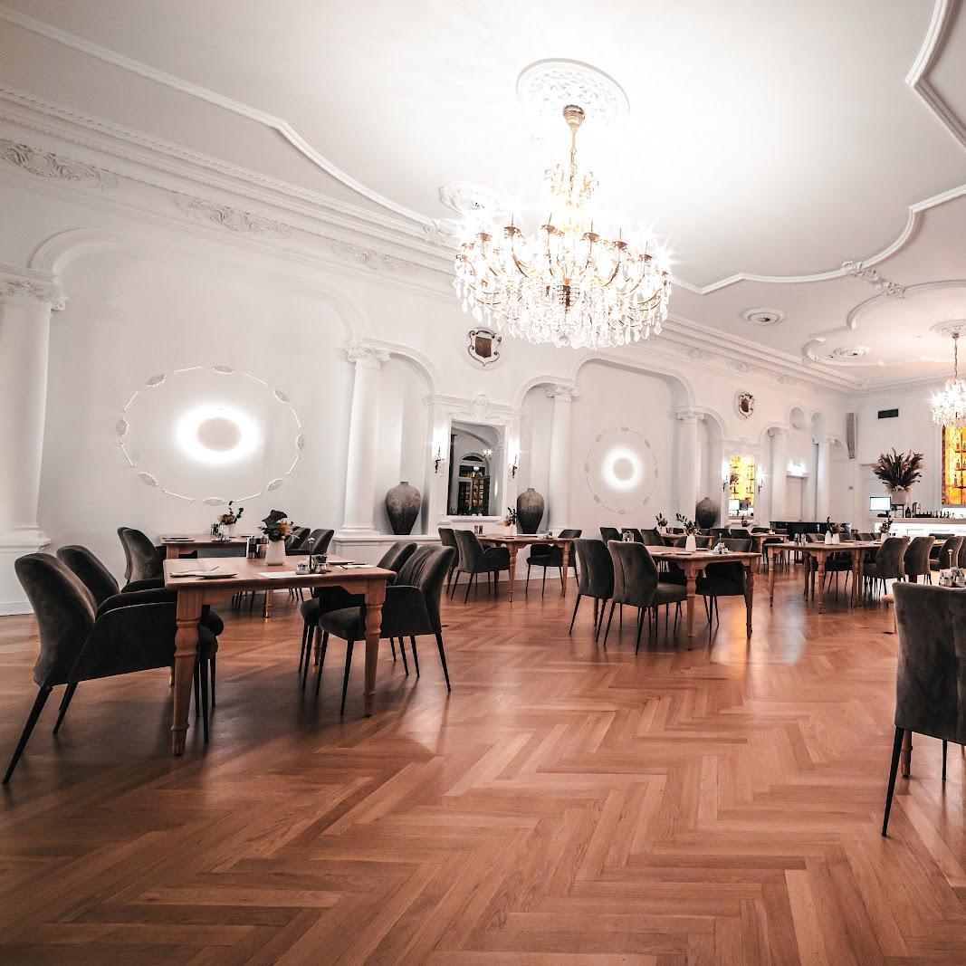 Restaurant "Café - Restaurant- Bar  Weißer Saal " in Juist