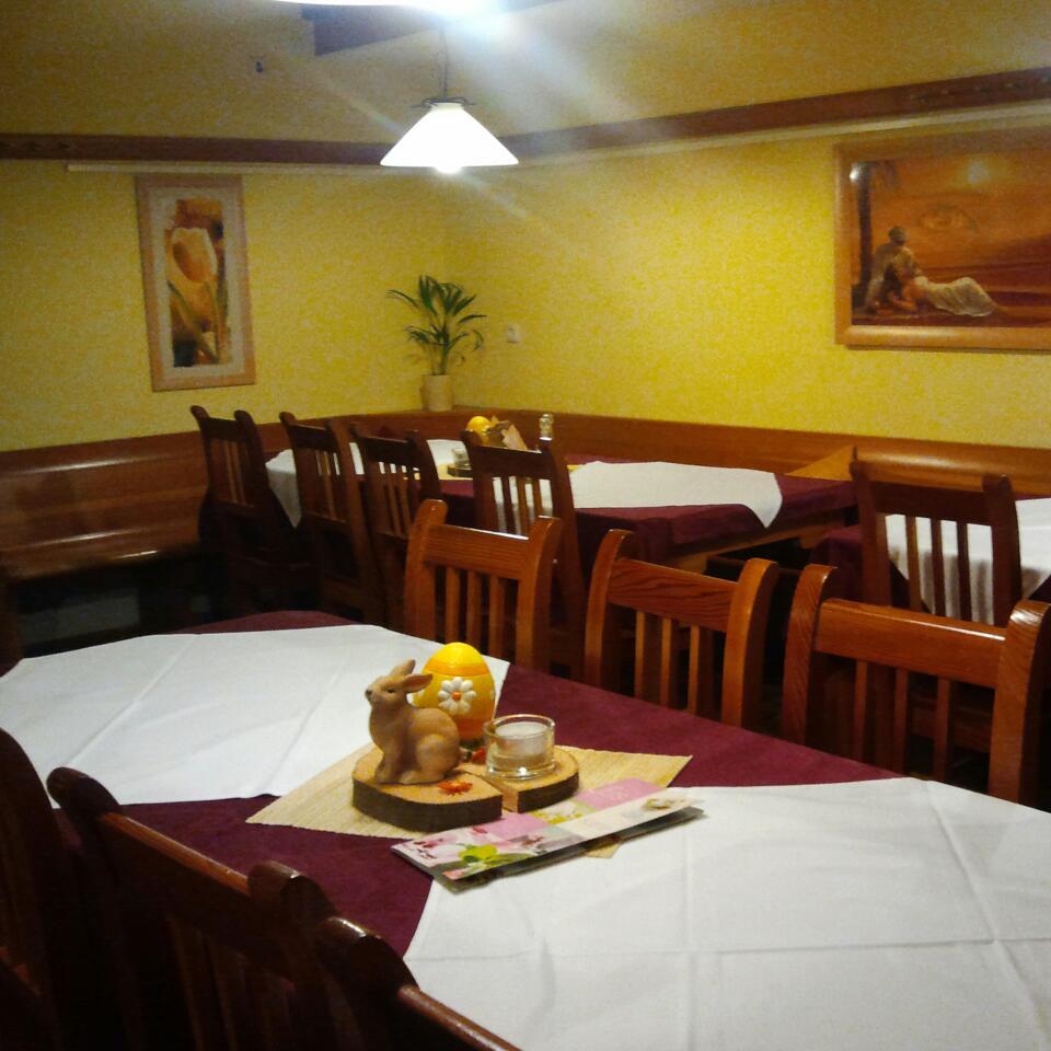 Restaurant "Pizzeria Toni" in Lauterhofen