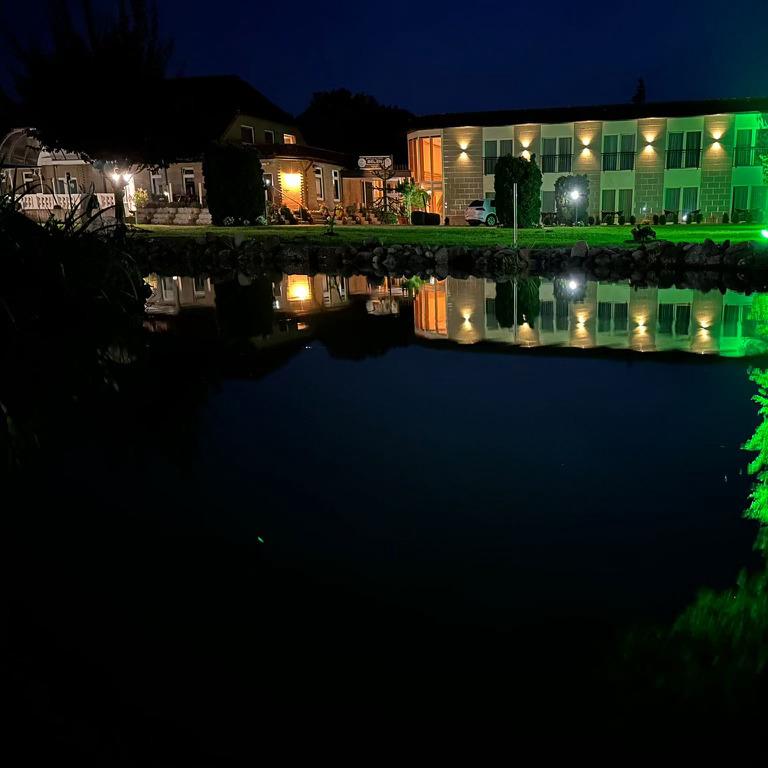 Restaurant "Hotel Belen" in Fahrenkrug