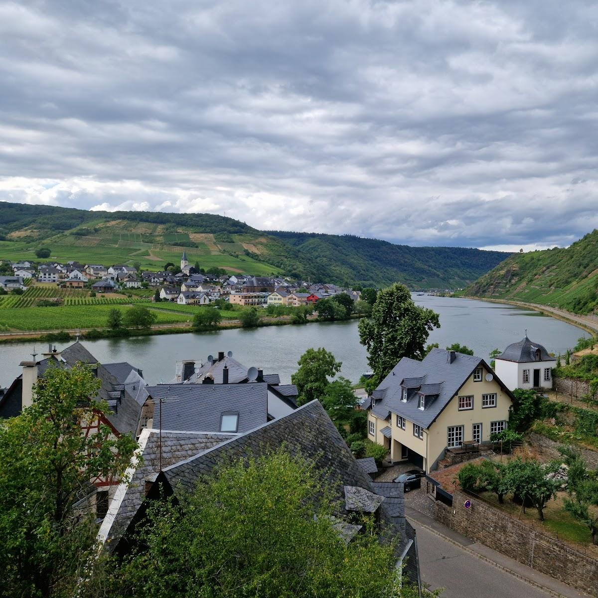 Restaurant "Gästehaus zum Moseltal" in Ellenz-Poltersdorf