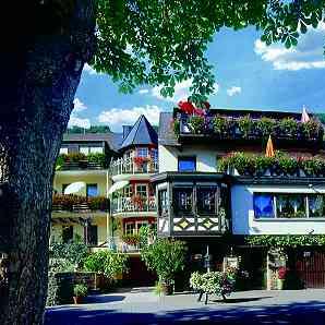 Restaurant "Gasthaus Andries" in Valwig