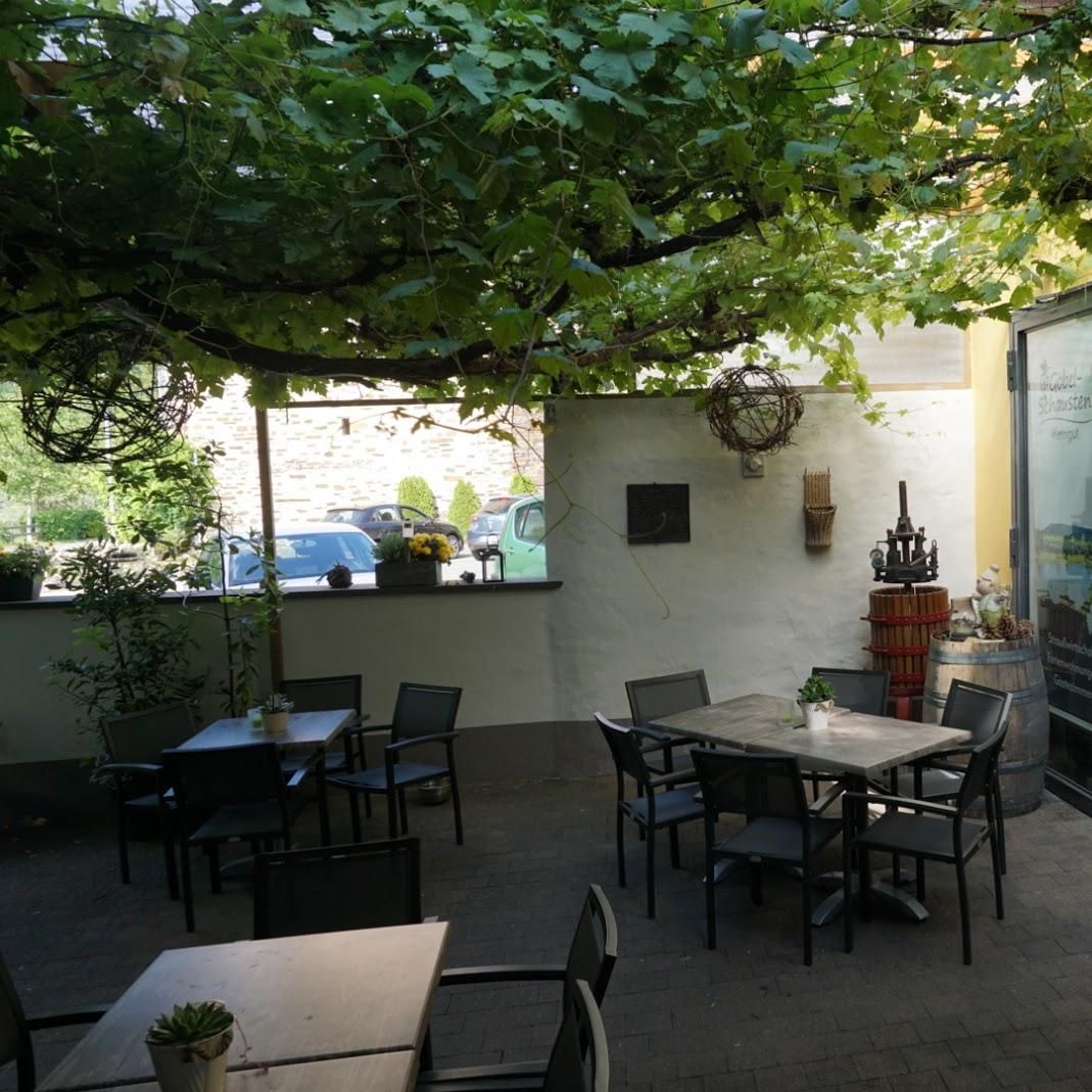 Restaurant "Weingut Göbel-Schausten" in Ernst