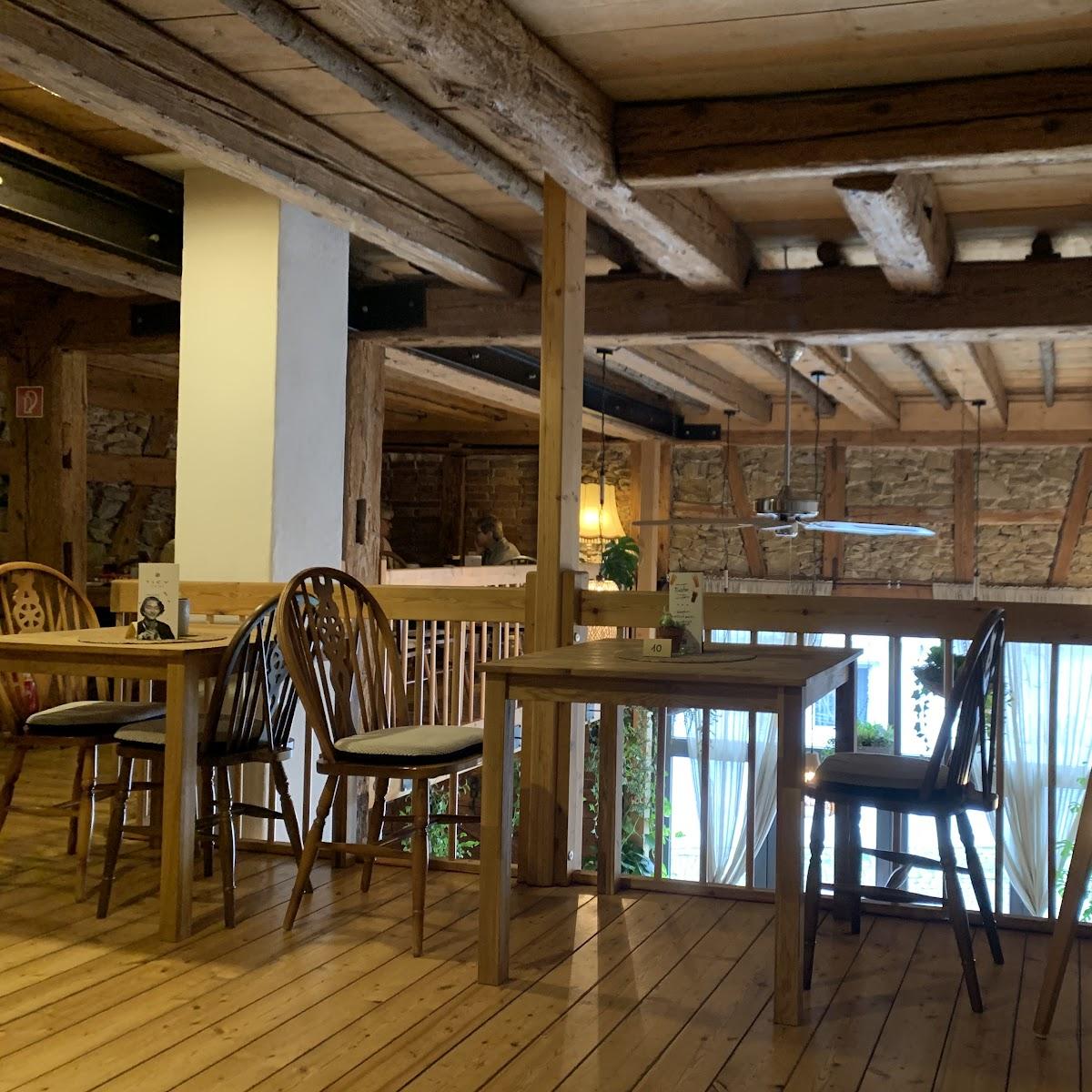 Restaurant "Café Schwalbennest" in Rechberghausen