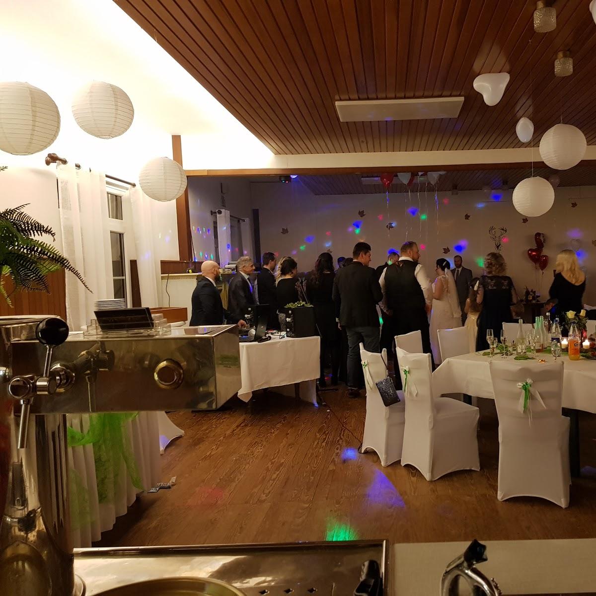 Restaurant "Gasthof Zum Weißen Hirsch" in Petershagen