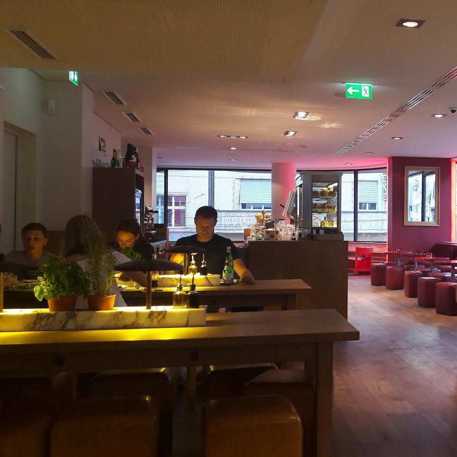 Restaurant "Vapiano" in Zürich