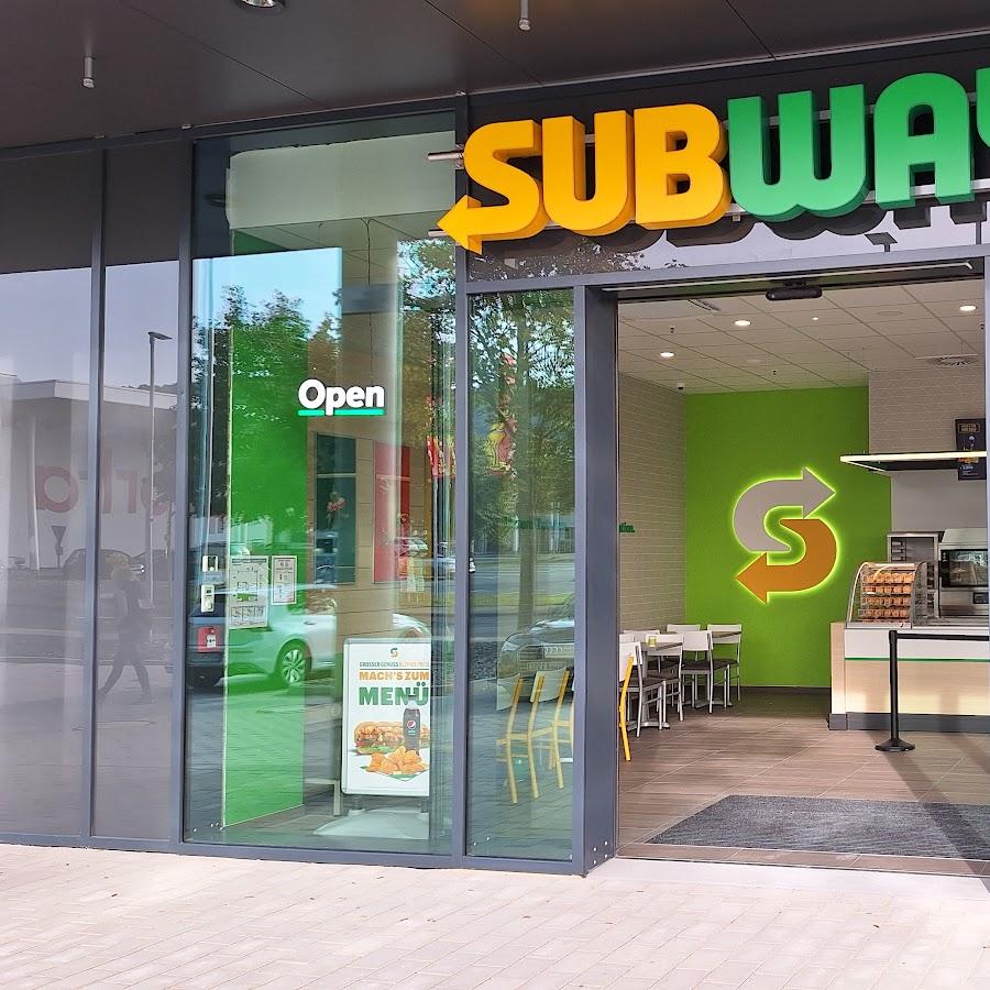 Restaurant "Subway" in Porta Westfalica