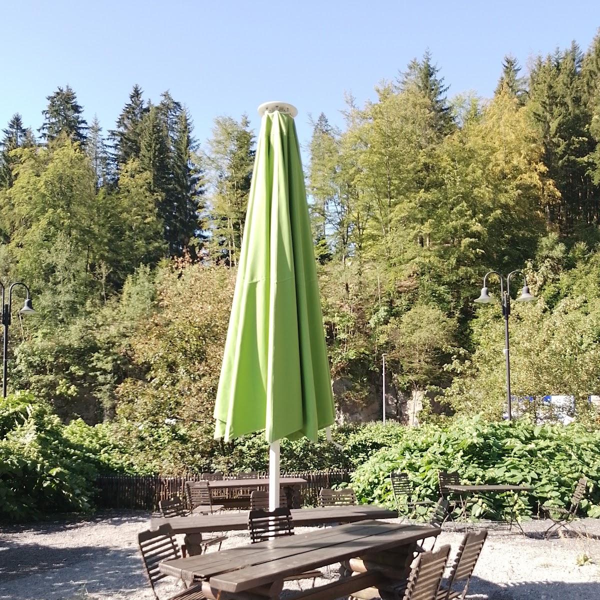 Restaurant "Rennsteigbratwurst" in Zella-Mehlis