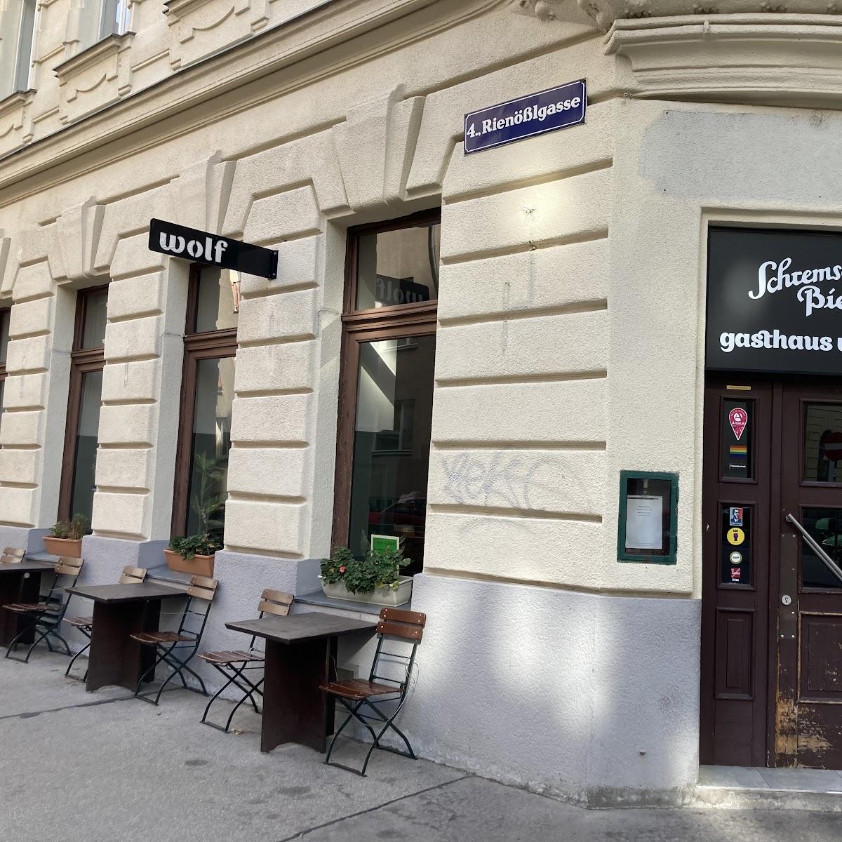 Restaurant "Gasthaus Wolf" in Wien