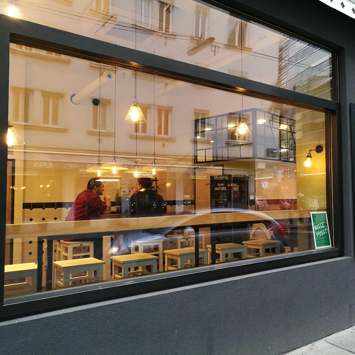 Restaurant "Swing Kitchen" in Wien