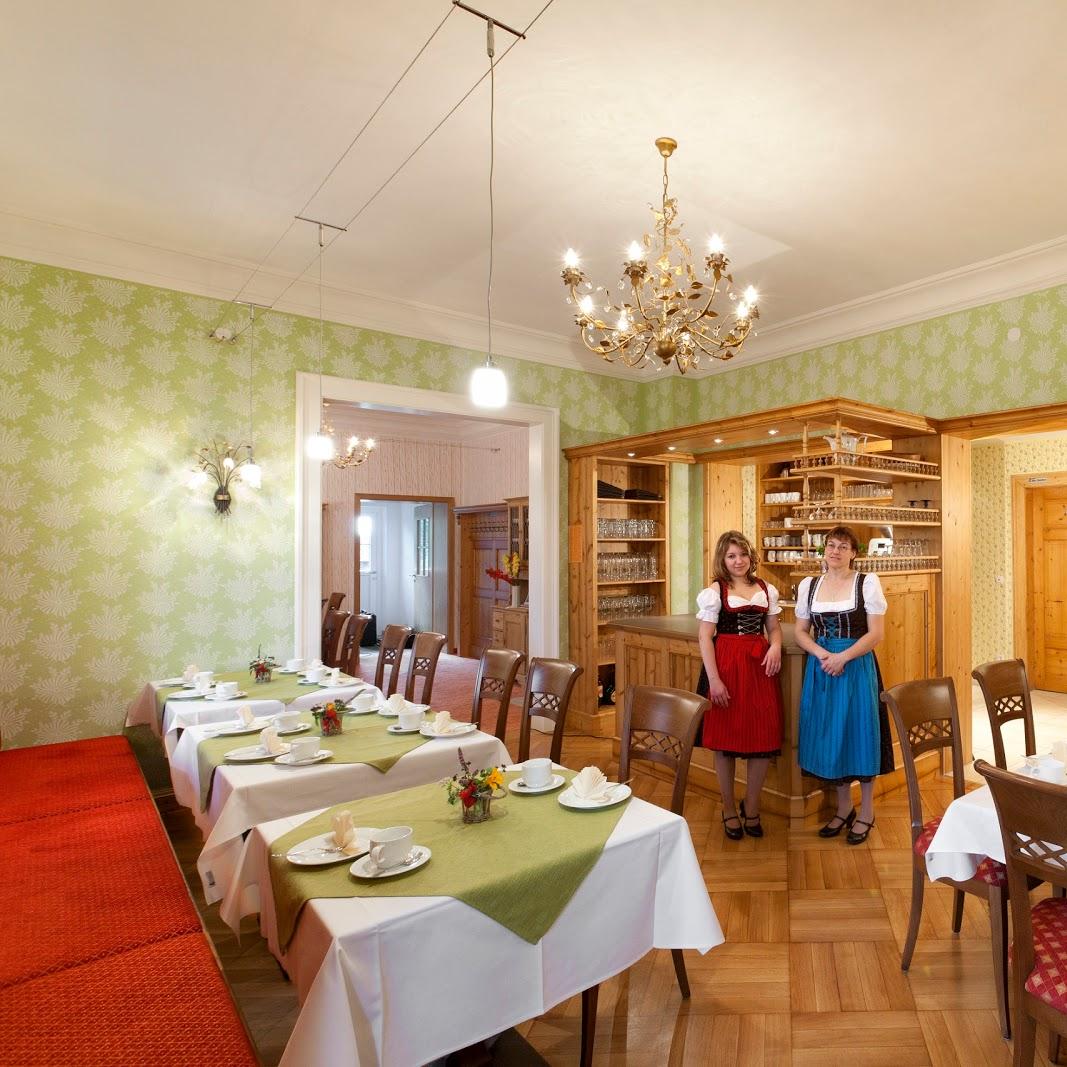 Restaurant "Hofcafé Villa Möstl" in Dießen am Ammersee
