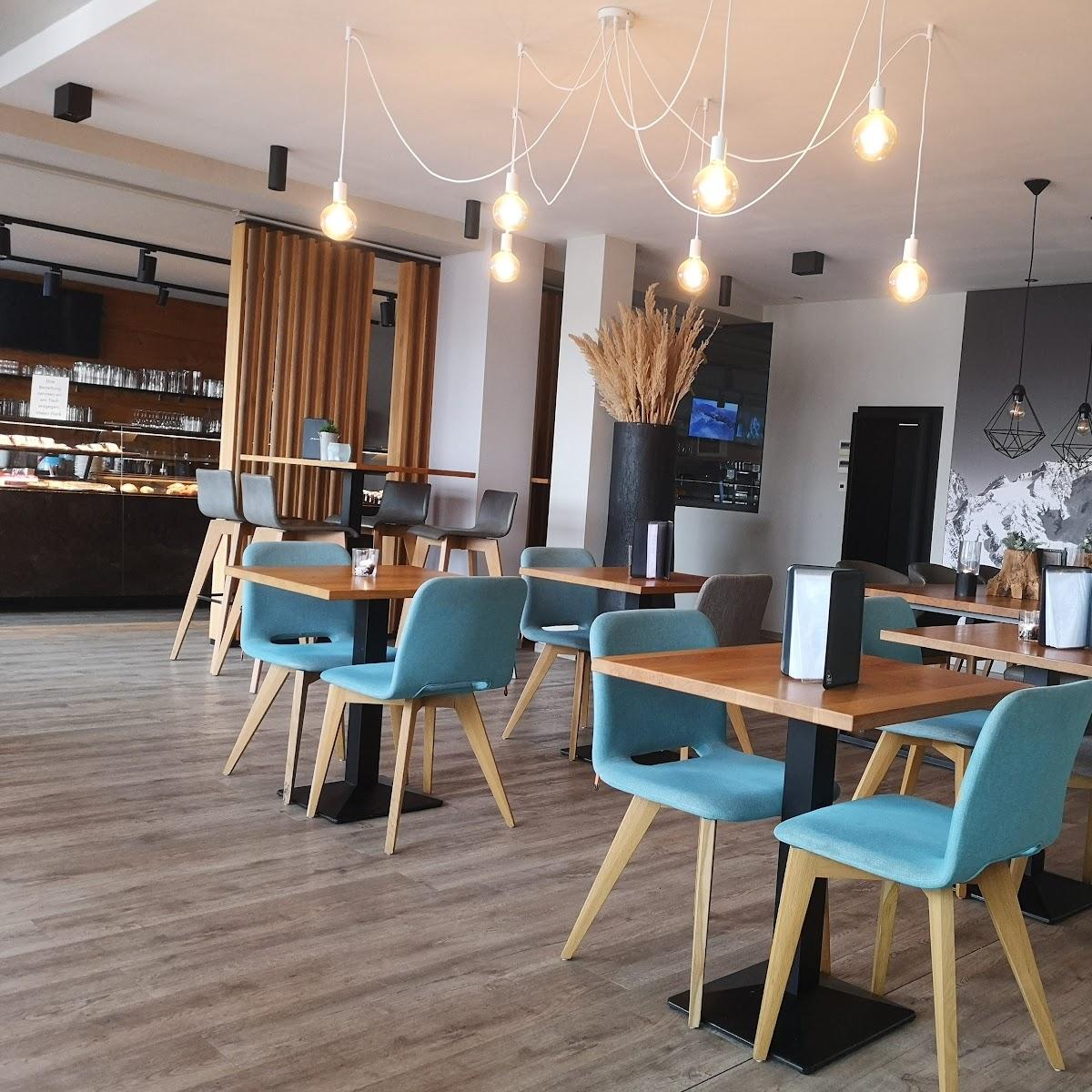 Restaurant "Cafe Mont Blanc" in Laufenburg