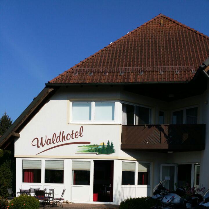 Restaurant "Waldhotel Kulmbacher Land, Inh. Brigitte Schelhorn" in Mainleus