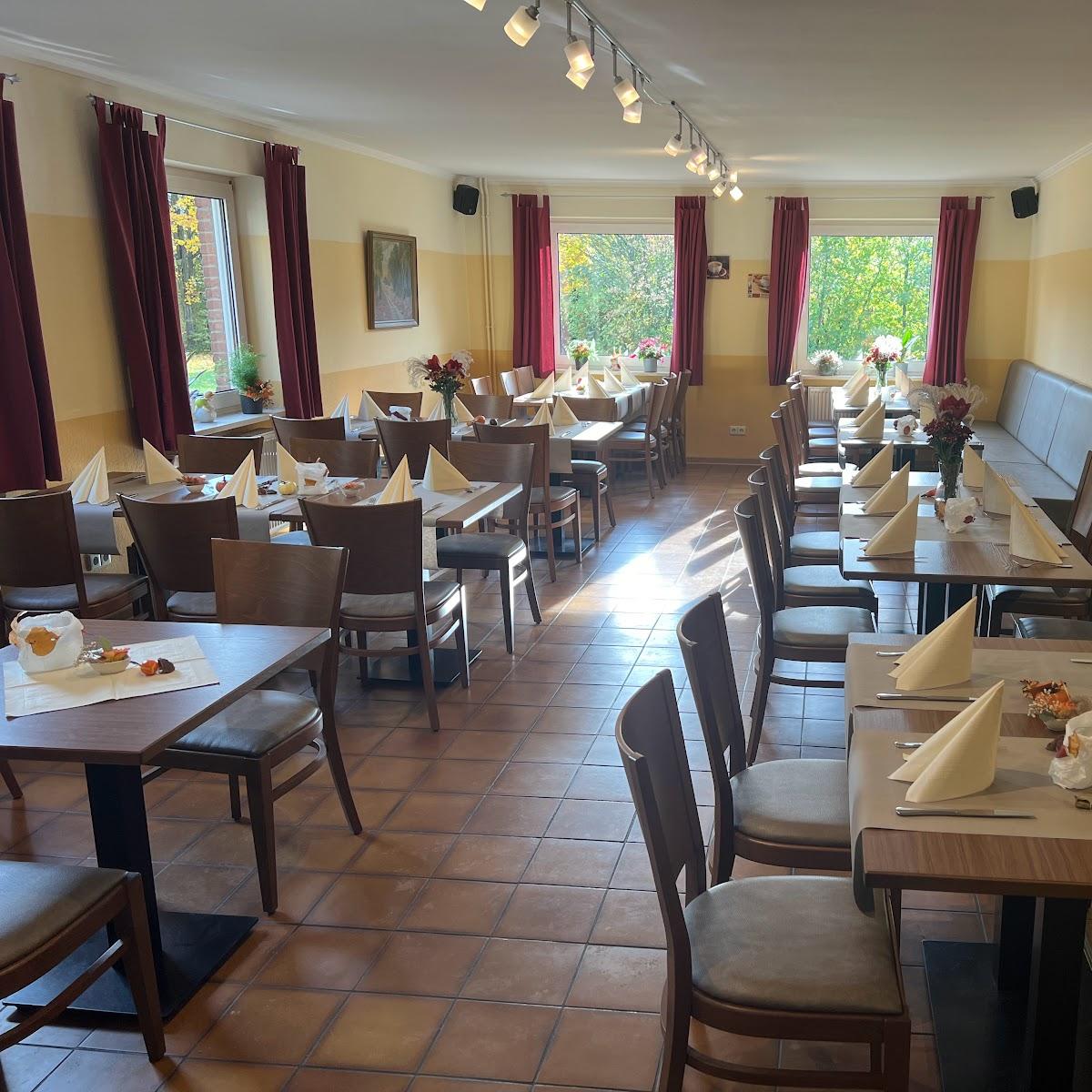 Restaurant "Zur Esterholzer Schleuse | Café & Restaurant" in Wrestedt