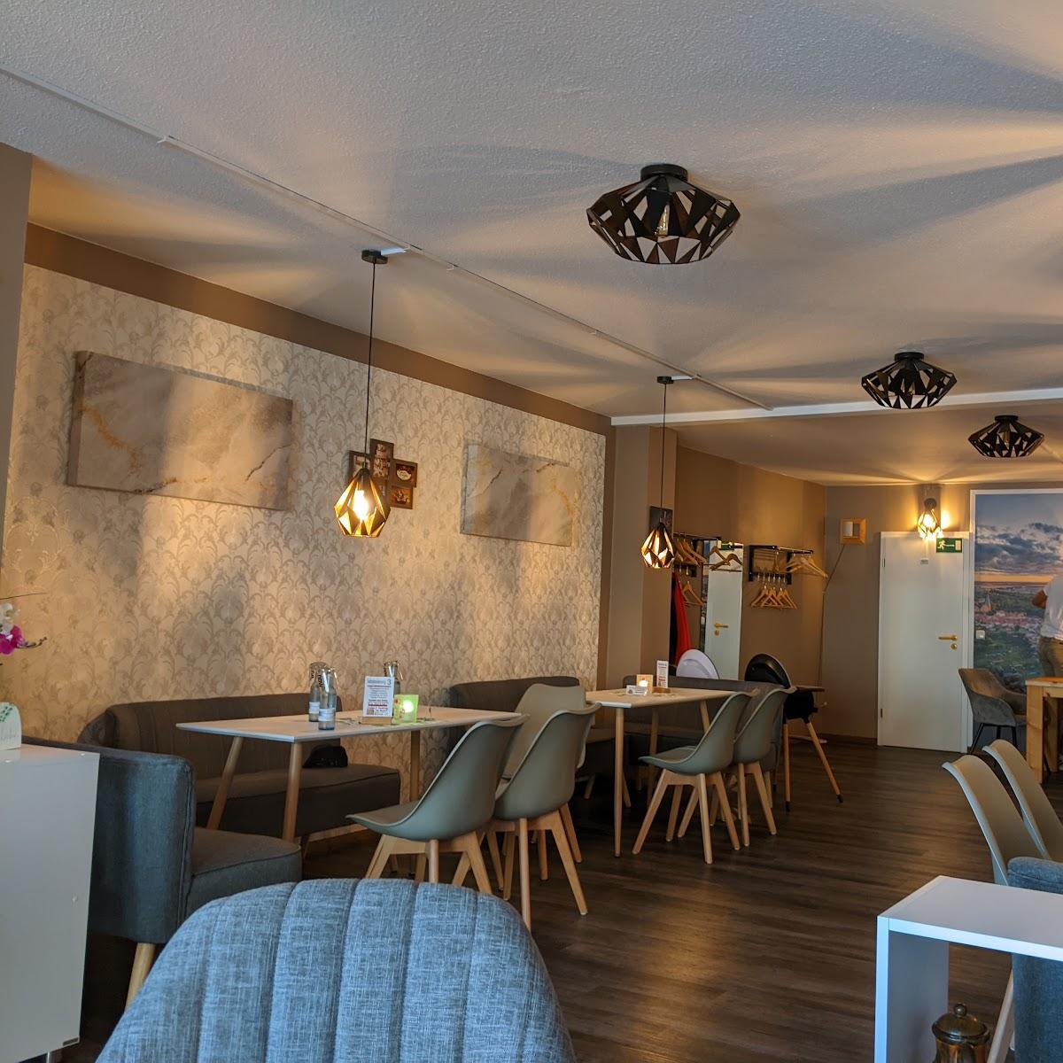 Restaurant "Kuchen & Tortenbar Röbel" in Röbel-Müritz