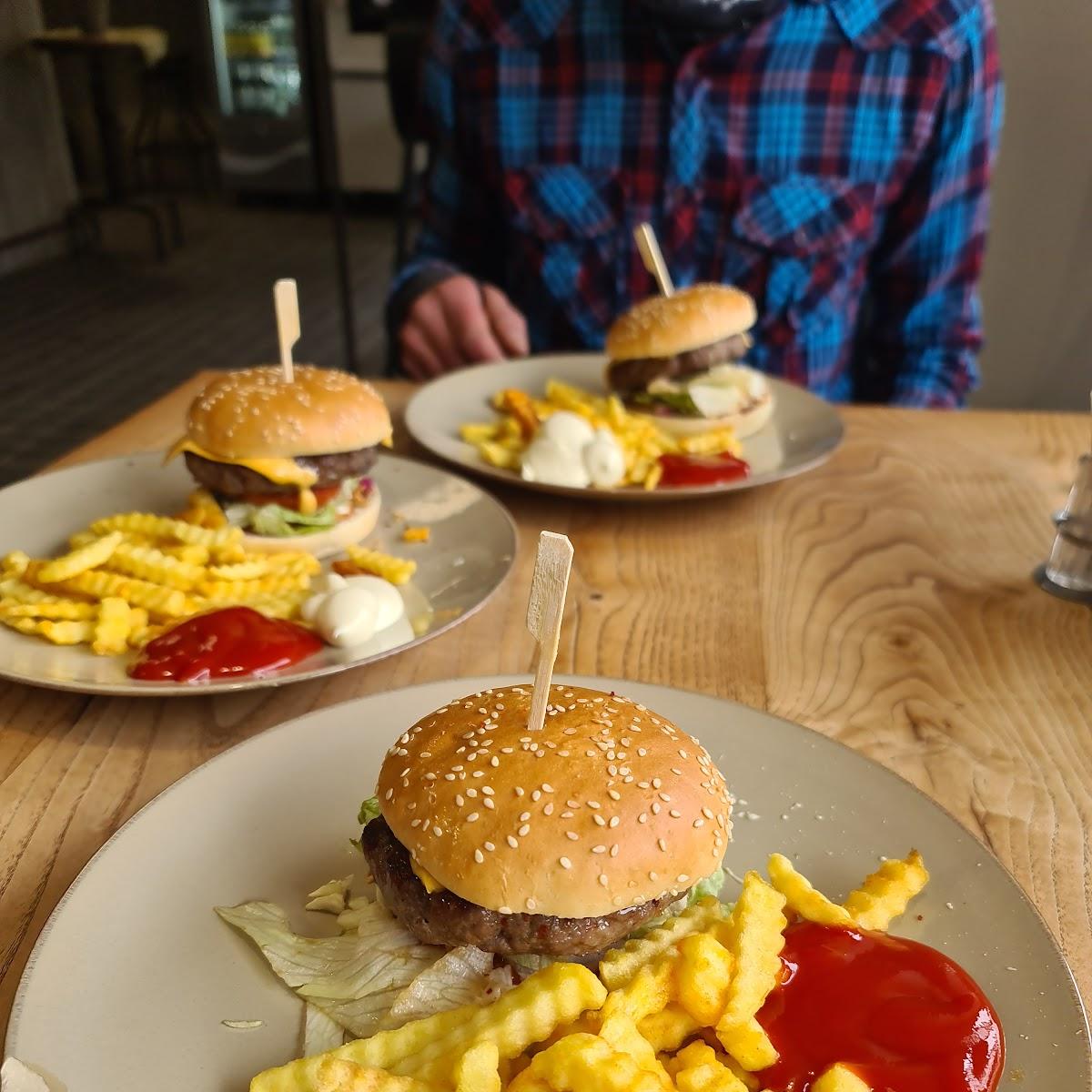 Restaurant "PommesBude am Waltenberg" in Winterberg