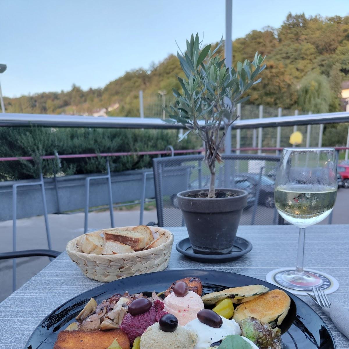 Restaurant "TSV  Sport Speisegaststätte bei Georg" in Untergruppenbach