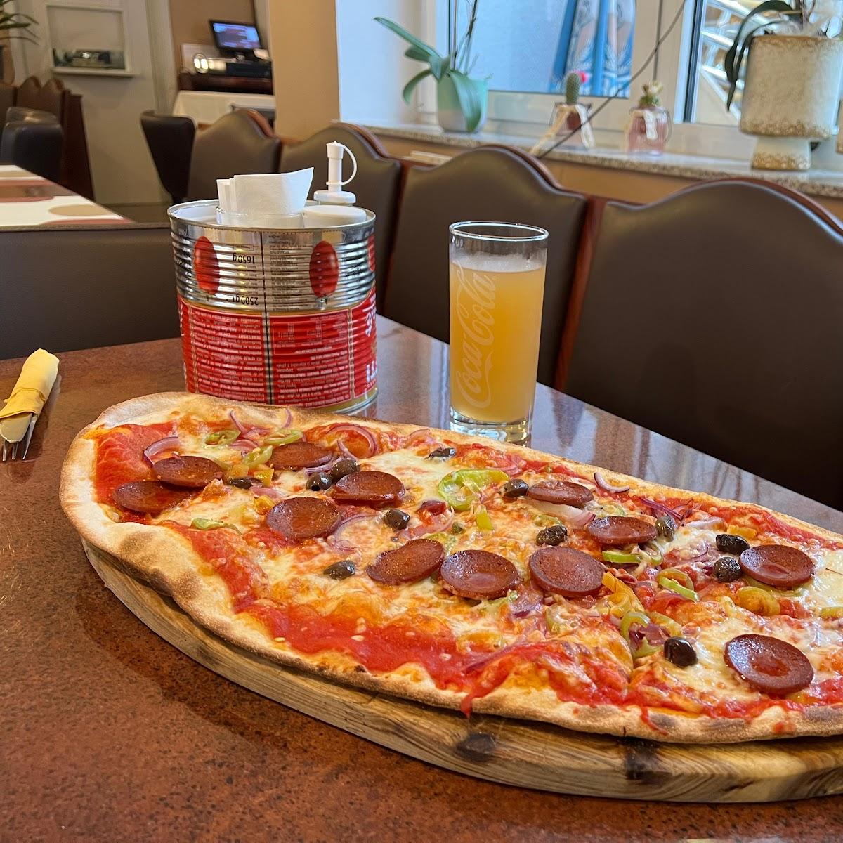 Restaurant "Ovale Pizzeria" in Sulzbach am Main