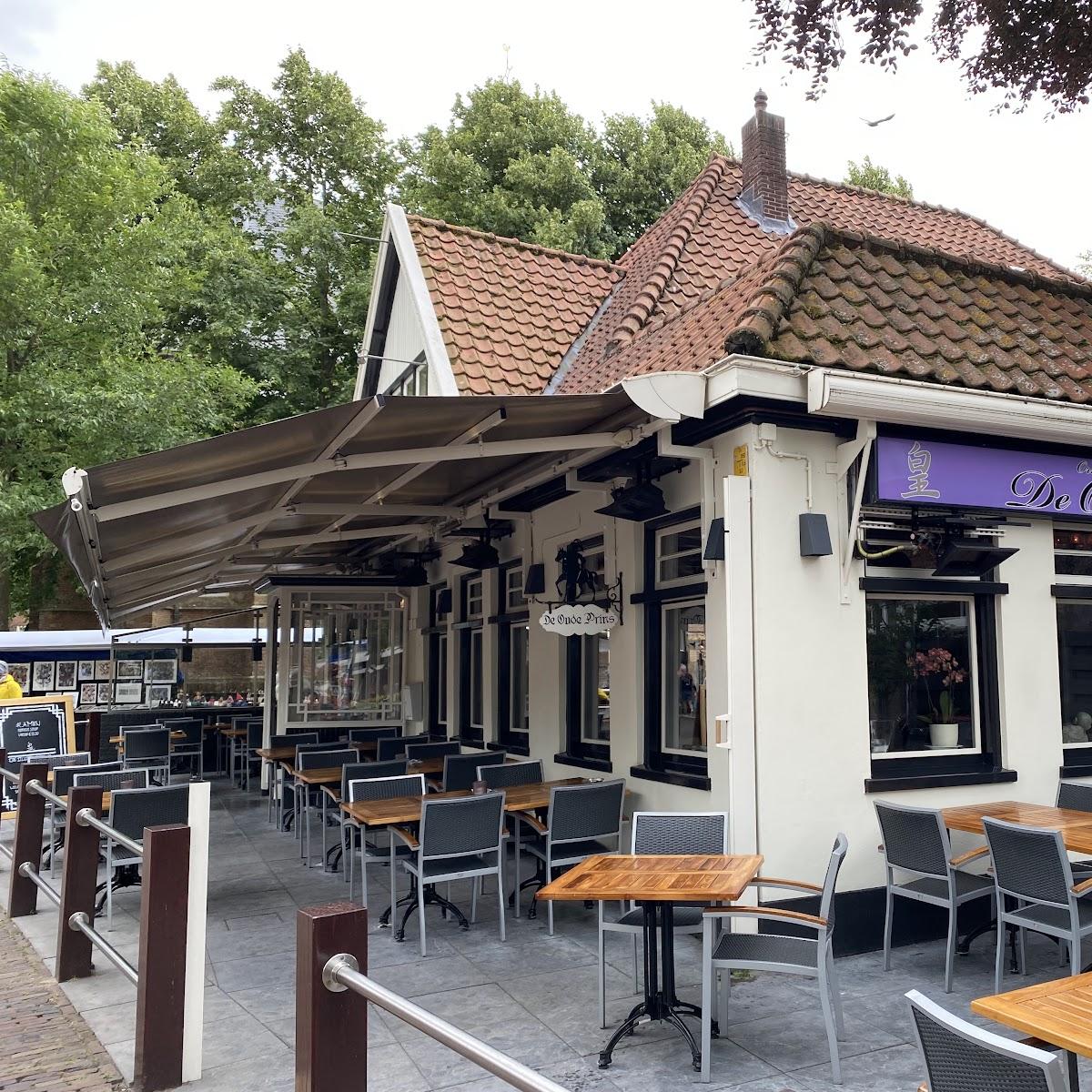 Restaurant "De Oude Prins" in Bergen