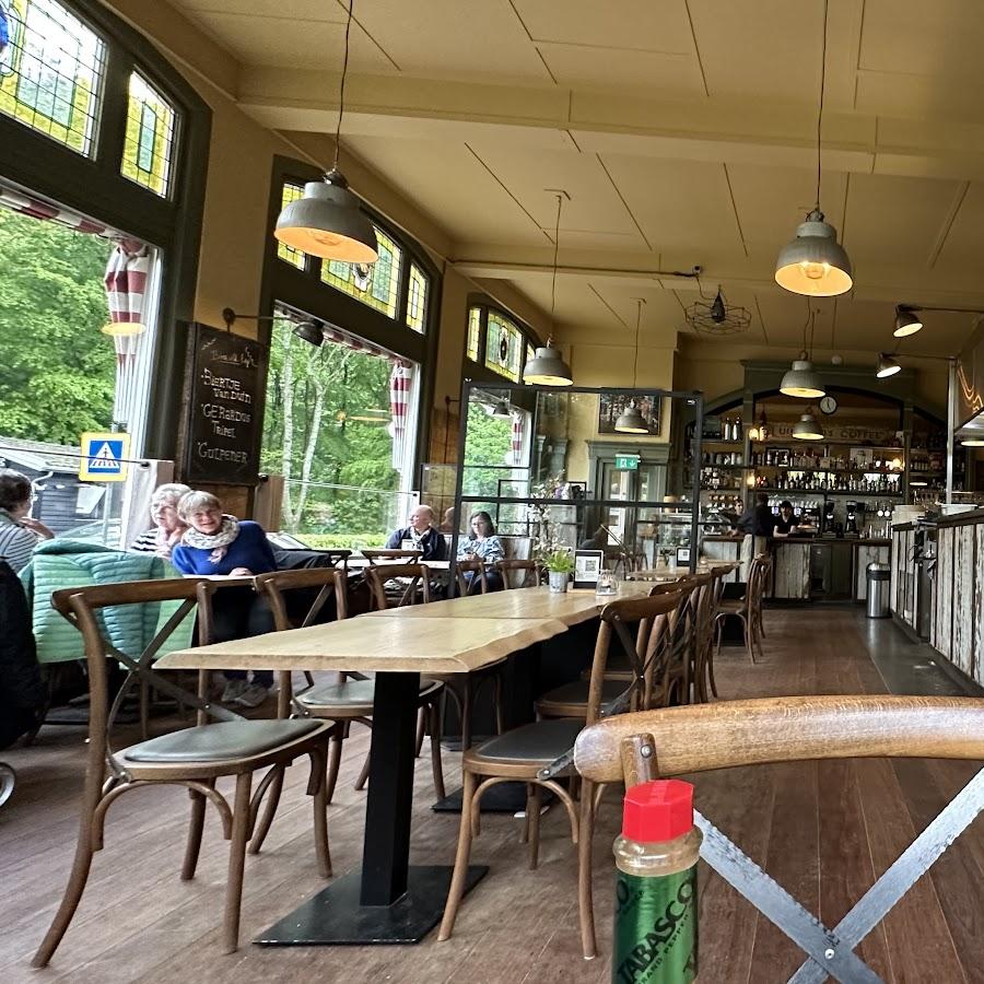 Restaurant "Duinvermaak" in Bergen