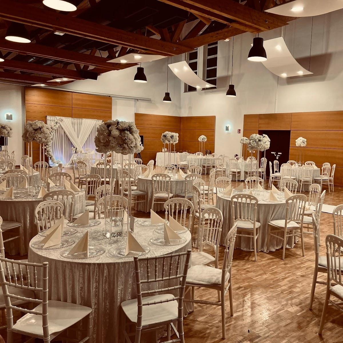 Restaurant "Upper House - Events, Restaurant & Hotel" in Aystetten