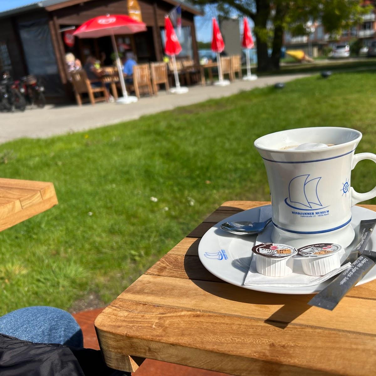 Restaurant "Klön Snack" in Barth