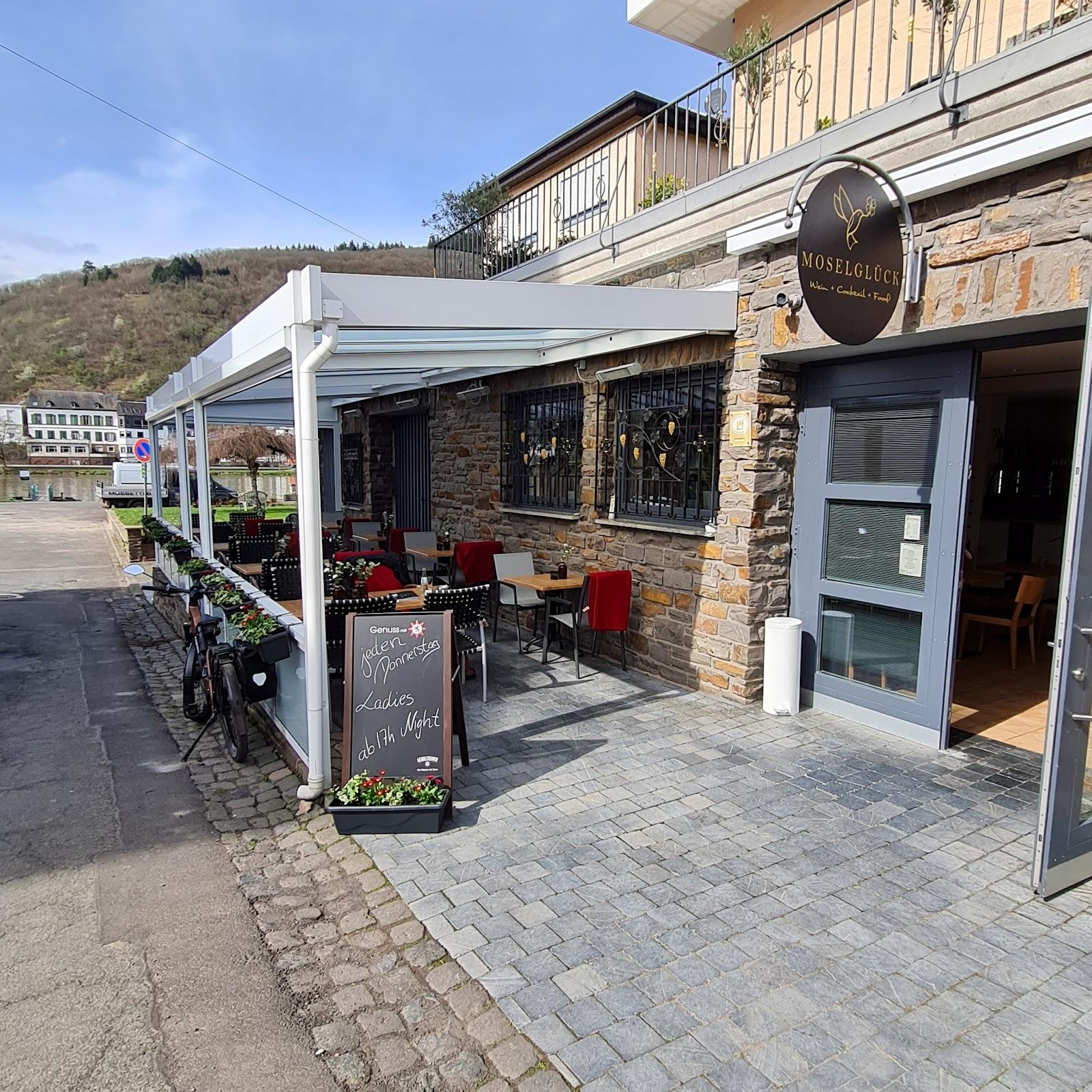 Restaurant "Mosel Glück" in Bullay