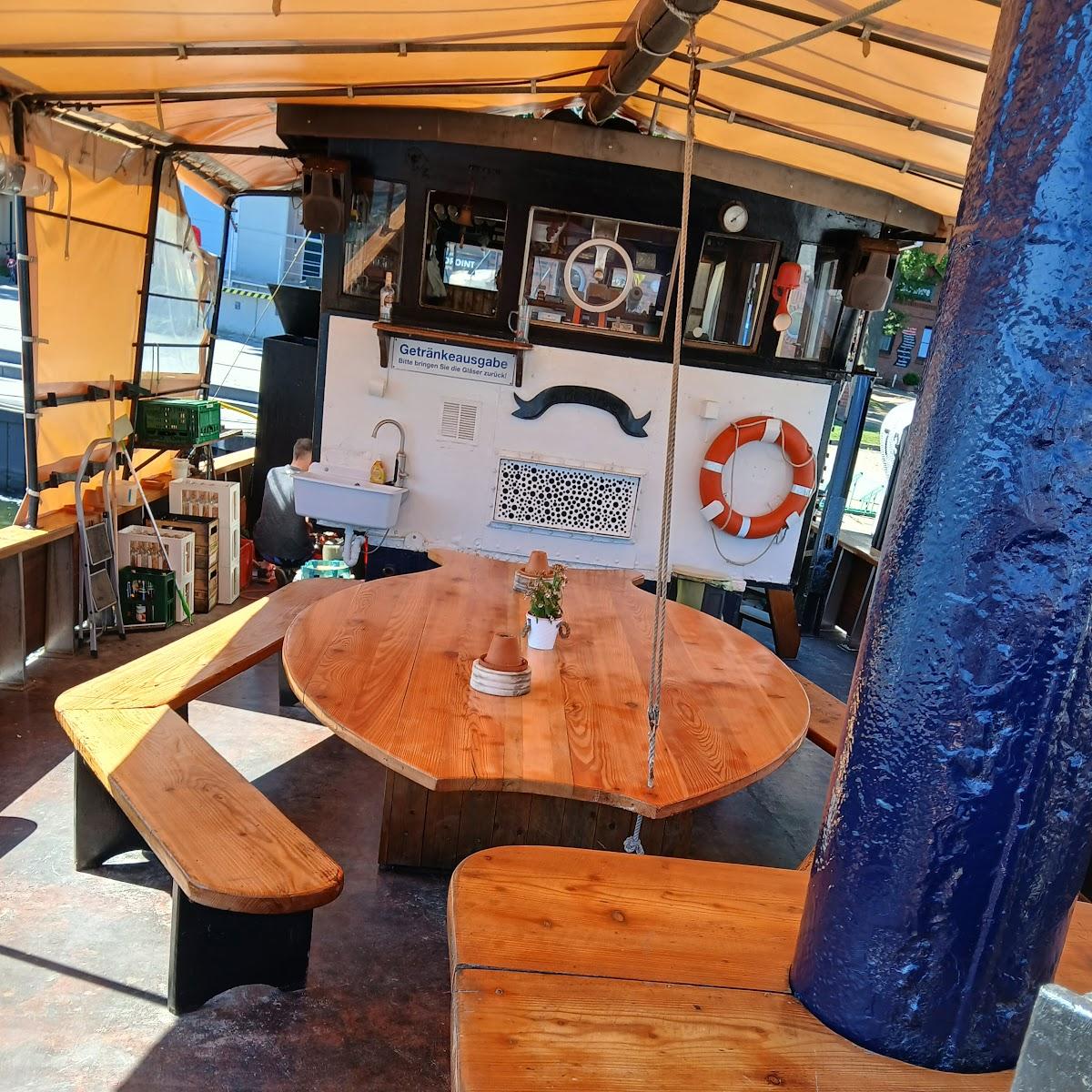 Restaurant "Räucherschiff Berta" in Putbus