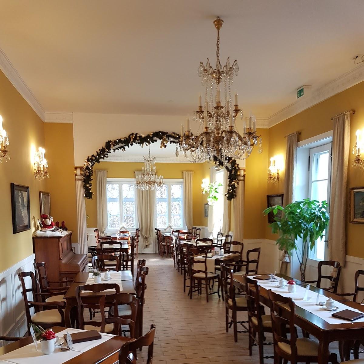 Restaurant "Rosencafé , Kurimmobilien Raulff oHG" in Putbus