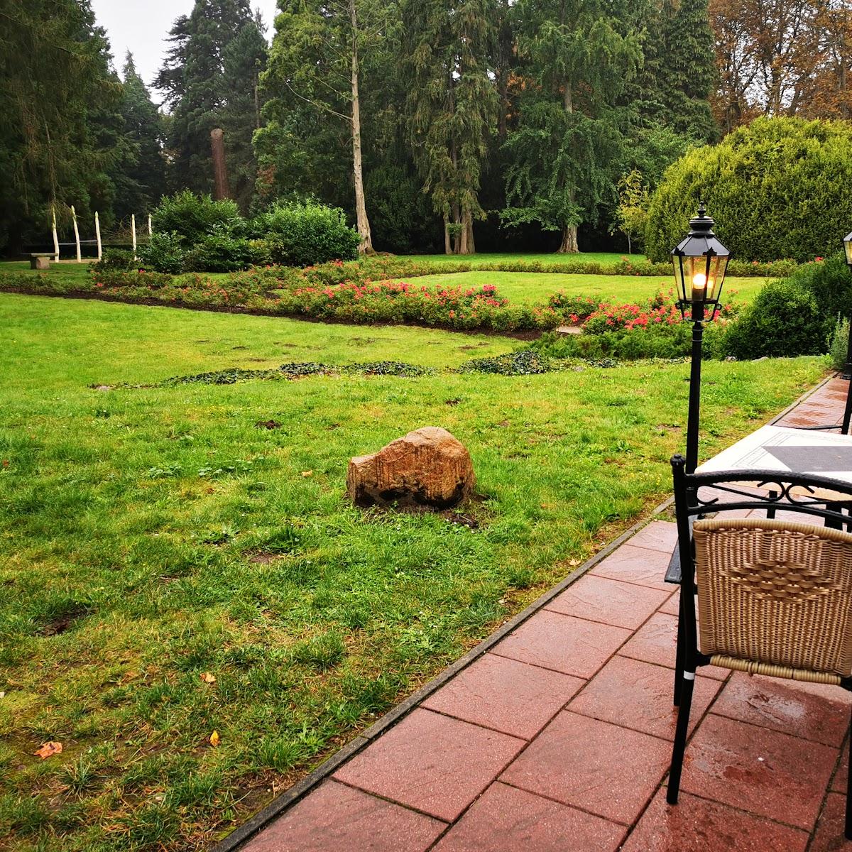 Restaurant "Rosencafé , Raulff - Hotels" in Putbus