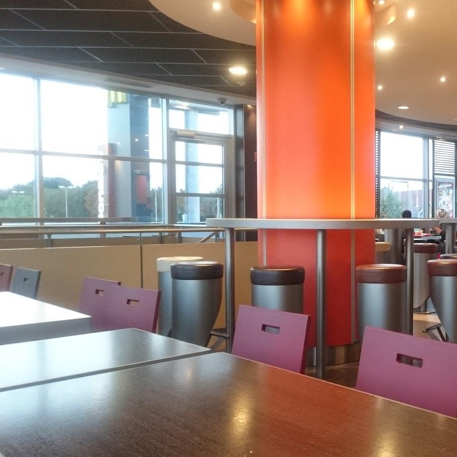 Restaurant "McDonald