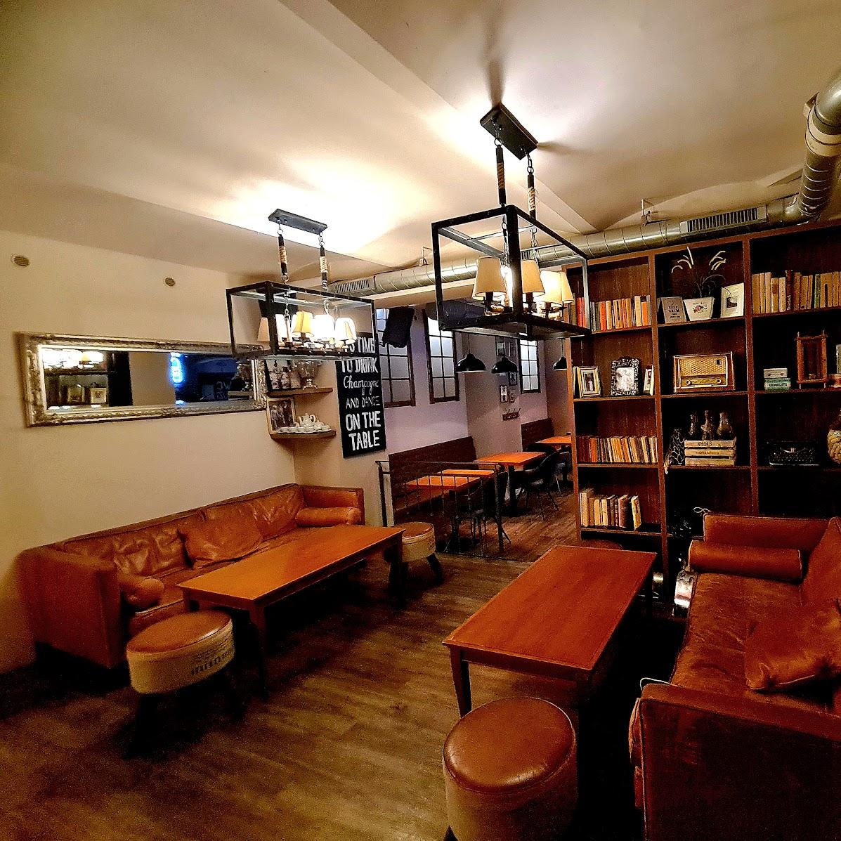 Restaurant "Špunt & Knoflík Company" in Karlovy Vary 1