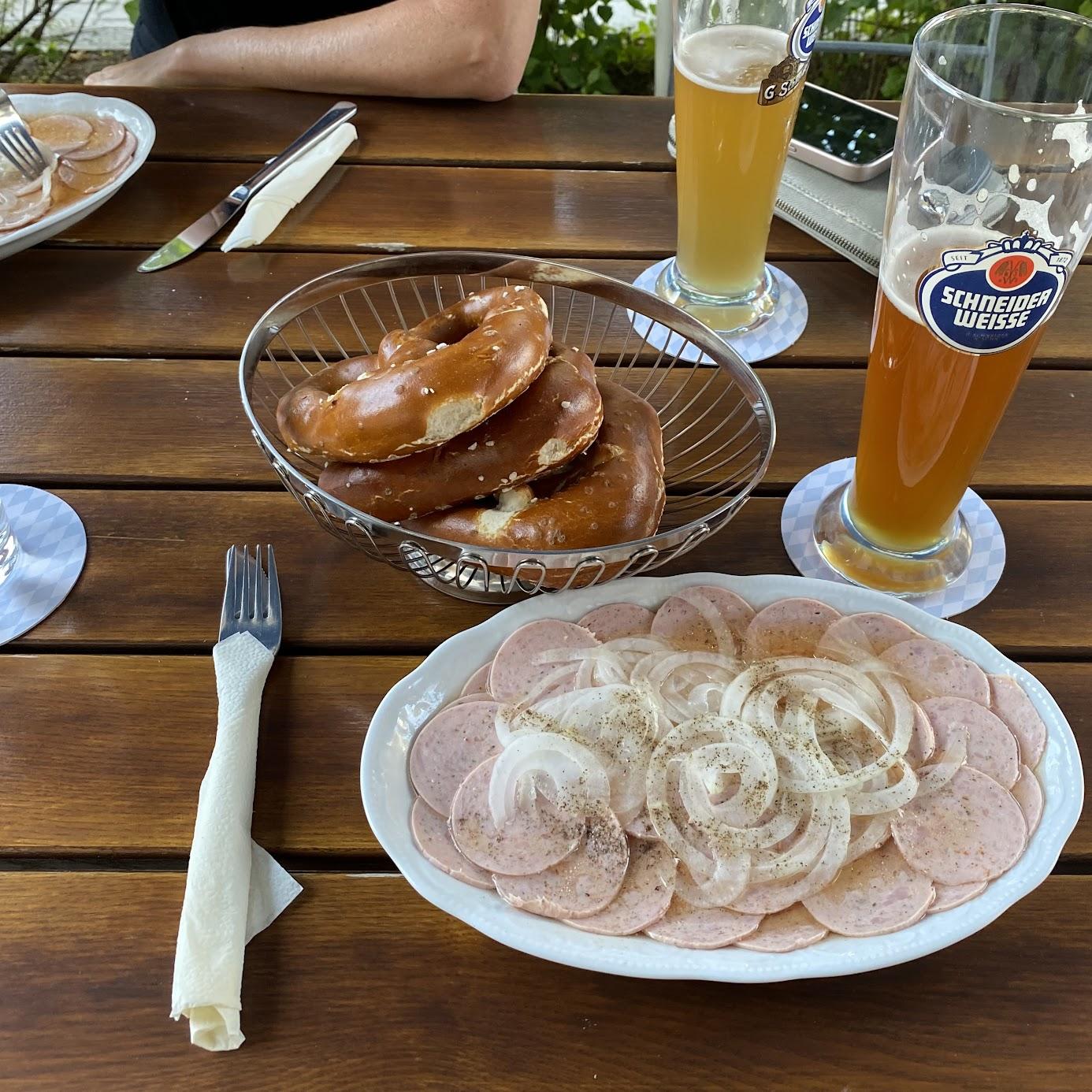 Restaurant "Gasthof Zeller" in Saal an der Donau
