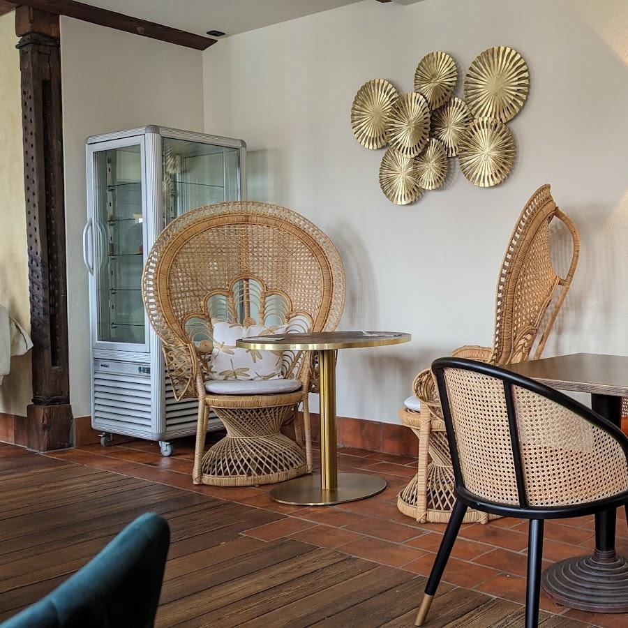 Restaurant "TuluM Cafe Restaurant" in Cham