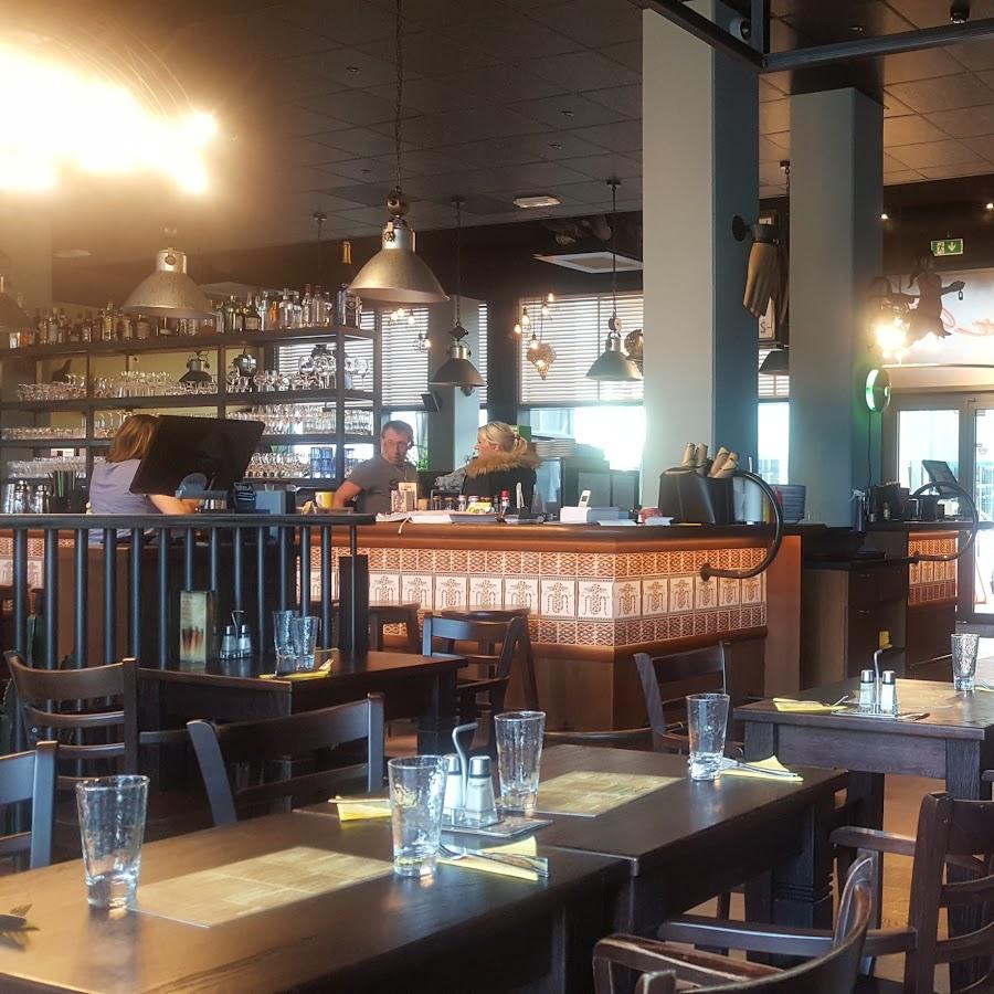 Restaurant "Coyote Cafe" in Belval